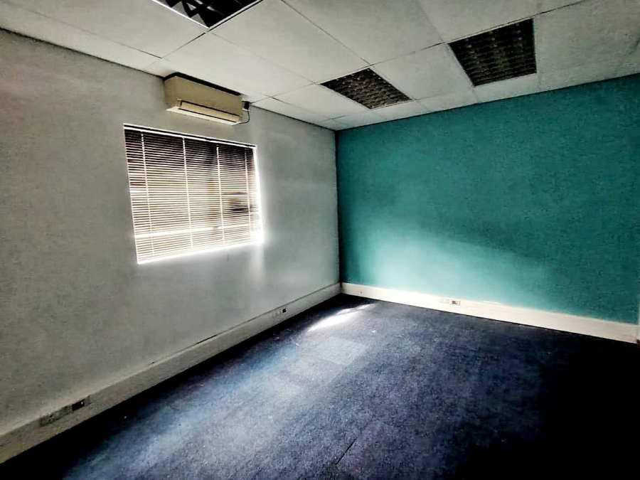 Commercial Property for Sale in Southernwood Eastern Cape